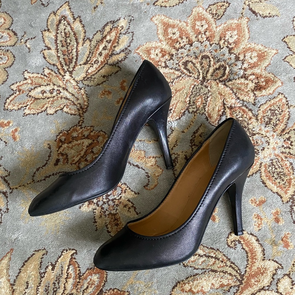 J. Crew pumps